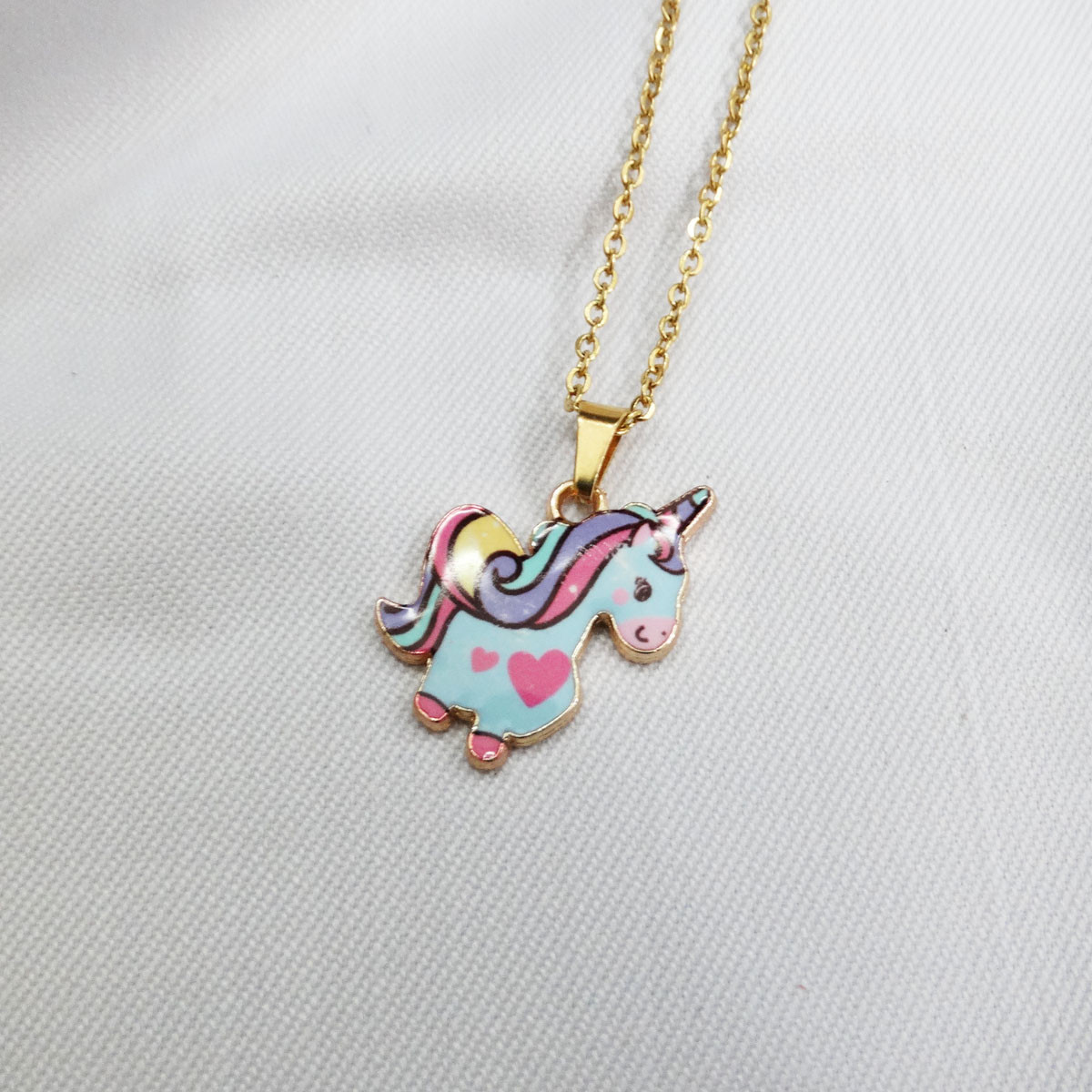 گردنبند دخترانه مدل اسب تک شاخ زیبا کد GZ-Beh-35 گردنبند دخترانه مدل اسب تک شاخ زیبا کد GZ-Beh-35