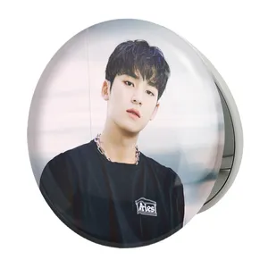 آینه جیبی خندالو طرح مینگیو گروه سونتین Seventeen مدل تاشو کد 21631 
