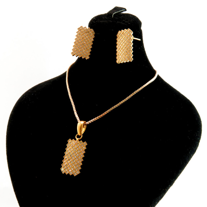 نیم ست نقره زنانه کد AV053-1