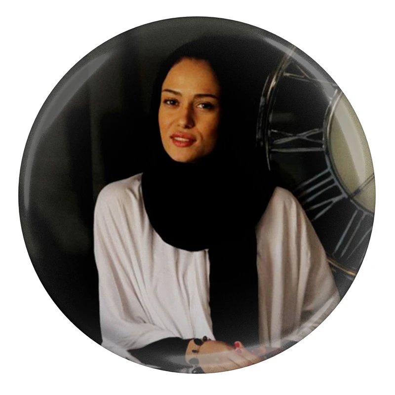 مگنت طرح بازیگر پریناز ایزدیار مدل S8403