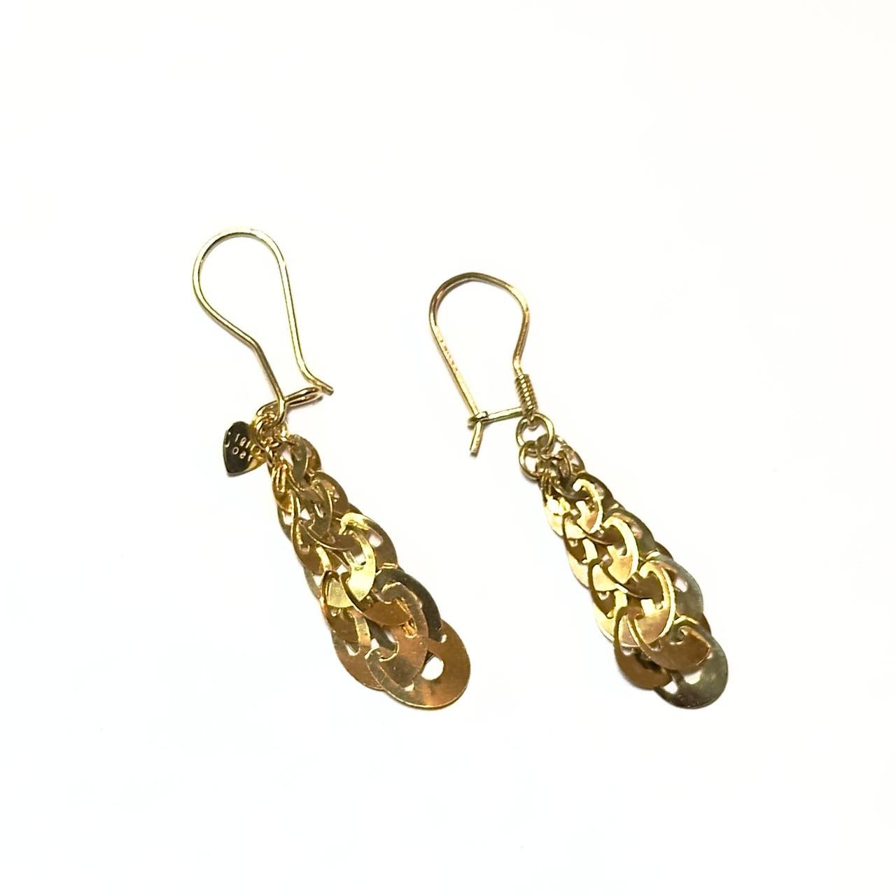 گوشواره طلا 18 عیار زنانه مدل G010 طرح پولکی زنجیری