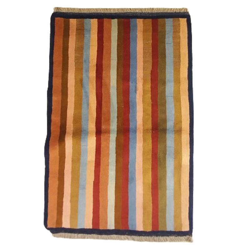 گبه فرش دستباف یک ونیم متری مدل بافت قشقای شیراز کد NKP.Z.N/58