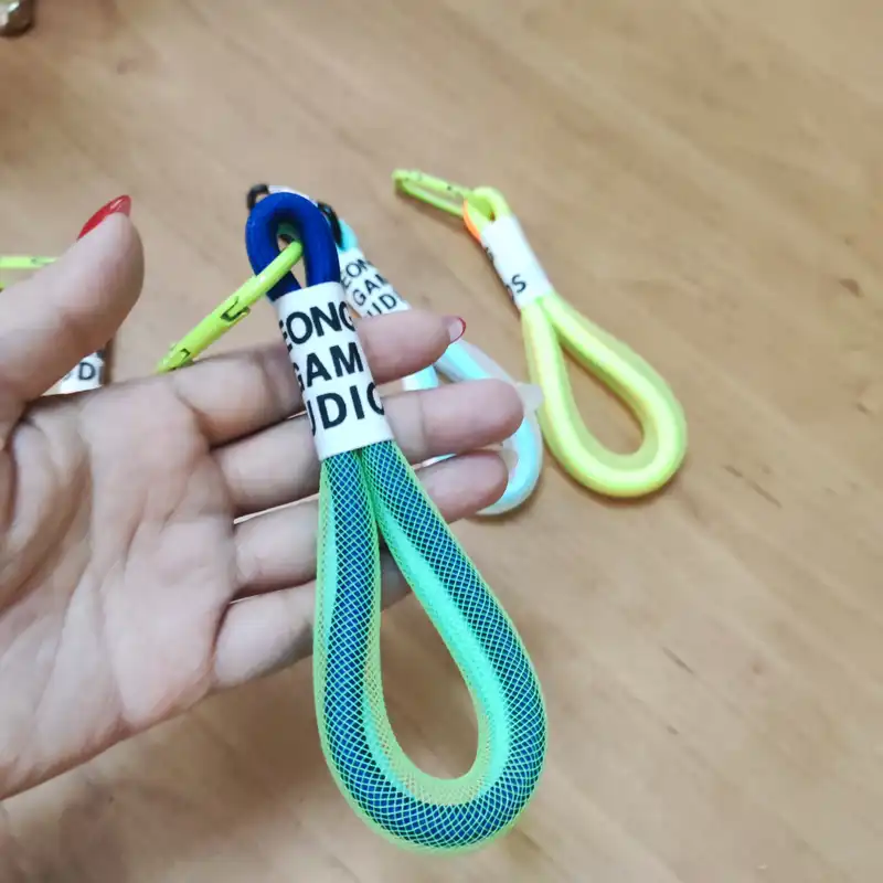 آویز کیف زنانه مدل شب نما