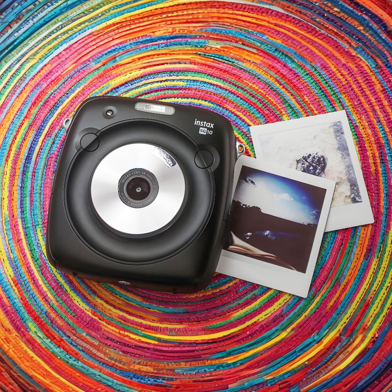 دوربین چاپ سریع فوجی فیلم مدل Instax Square SQ10