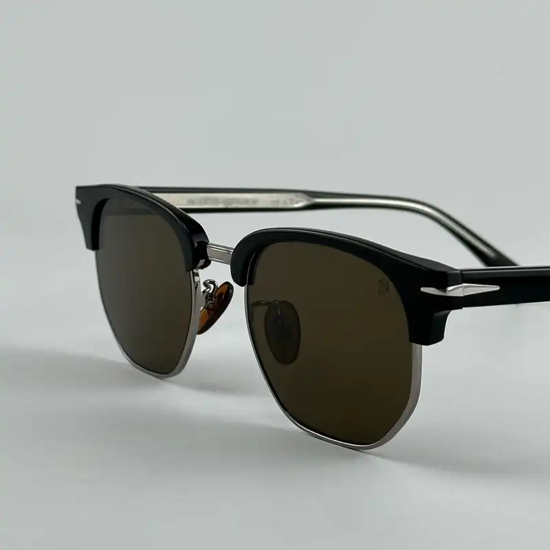 عینک آفتابی دیوید بکهام مدل DB1002 S 2M21R