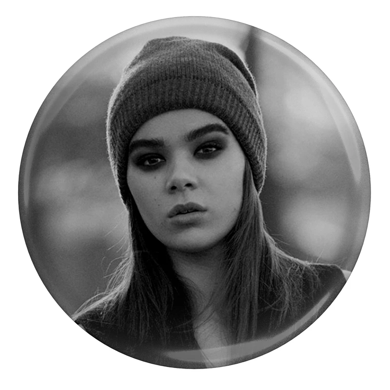 مگنت طرح خواننده هیلی استاینفلد مدل S7361 