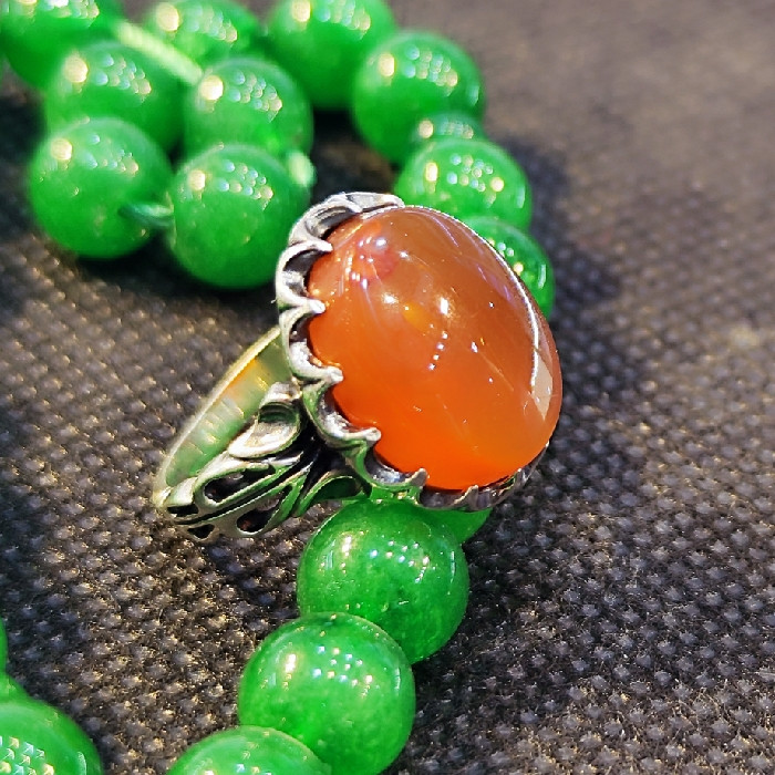 انگشتر نقره زنانه مدل سنگ عقیق یمنی کد 68