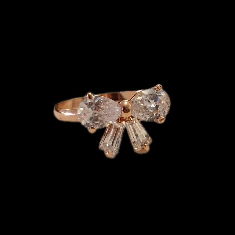 انگشتر زنانه مدل پاپیون نگین دار انگشتر زنانه مدل پاپیون نگین دار