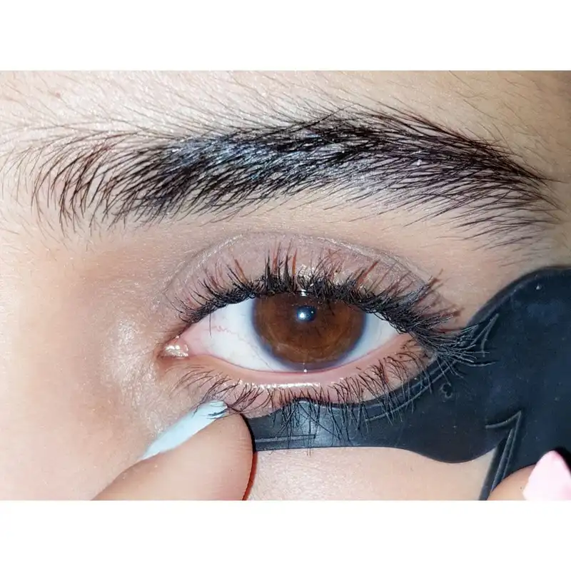 شابلون خط چشم مدل گربه بسته 2 عددی