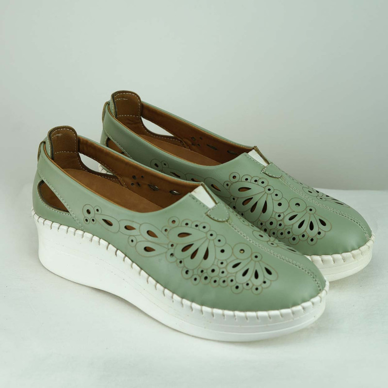 کفش روزمره زنانه مدل خاتون