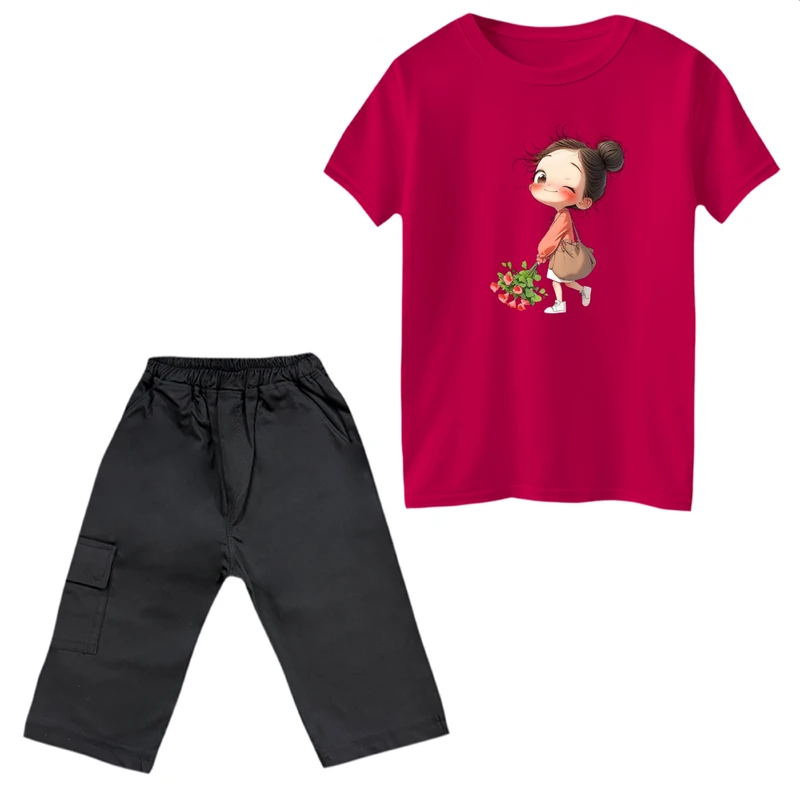 ست تی‌شرت آستین کوتاه و شلوارک دخترانه مدل دخترک و دسته گل