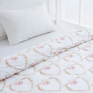روکش لحاف پنبه انگلیش هوم مدل Rose Heart یک نفره سایز 220x160 سانتی‌متر