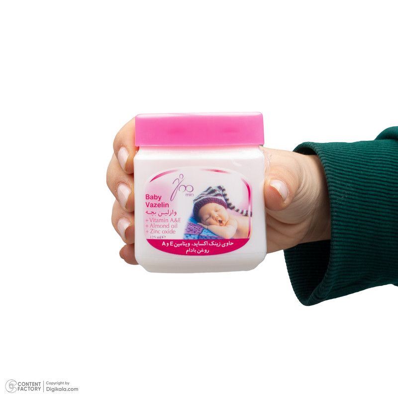 وازلین کودک ژومیو مدل روغن بادام حجم 125 میلی لیتر