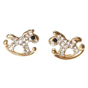 گوشواره زنانه مدل میخی نگیندار کد E/SA/23