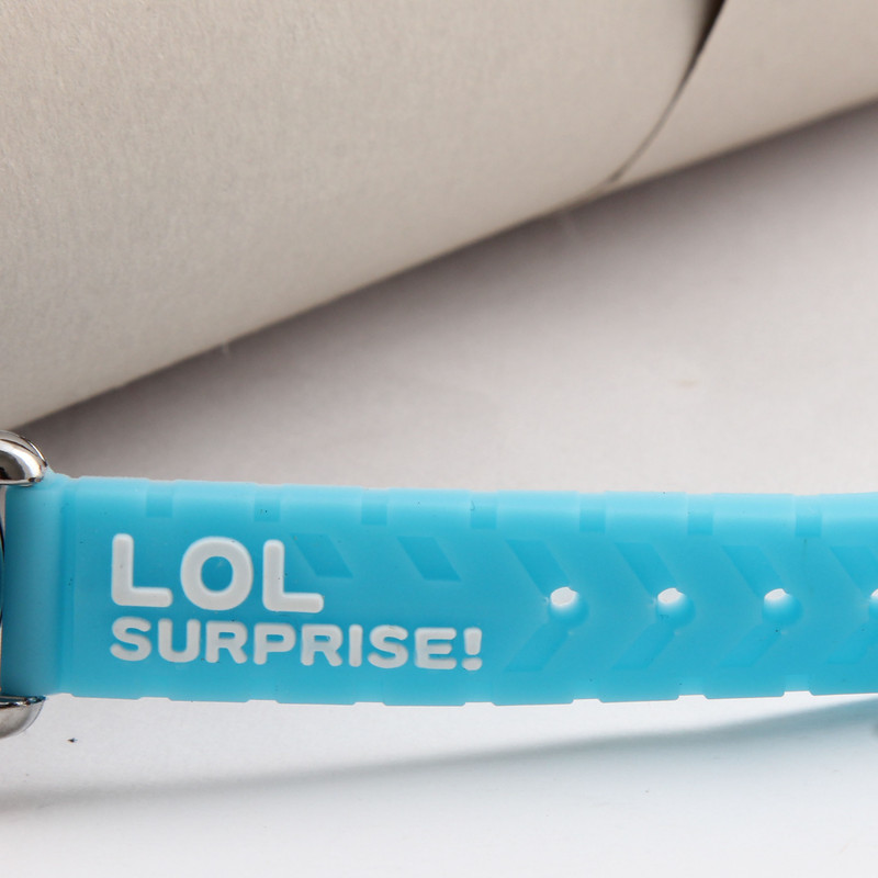 ساعت مچی دیجیتال دخترانه مدل دخترک فانتزی سوپرایزی کد WHK_050