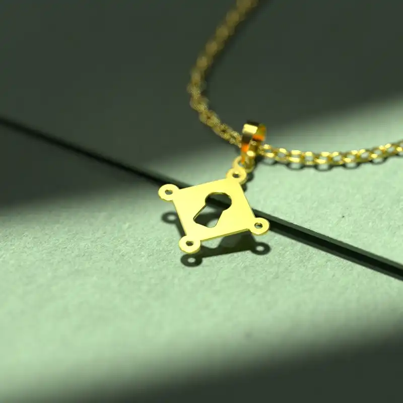 گردنبند طلا 18 عیار زنانه مدوپد مدل قفل کد F3-1-1170