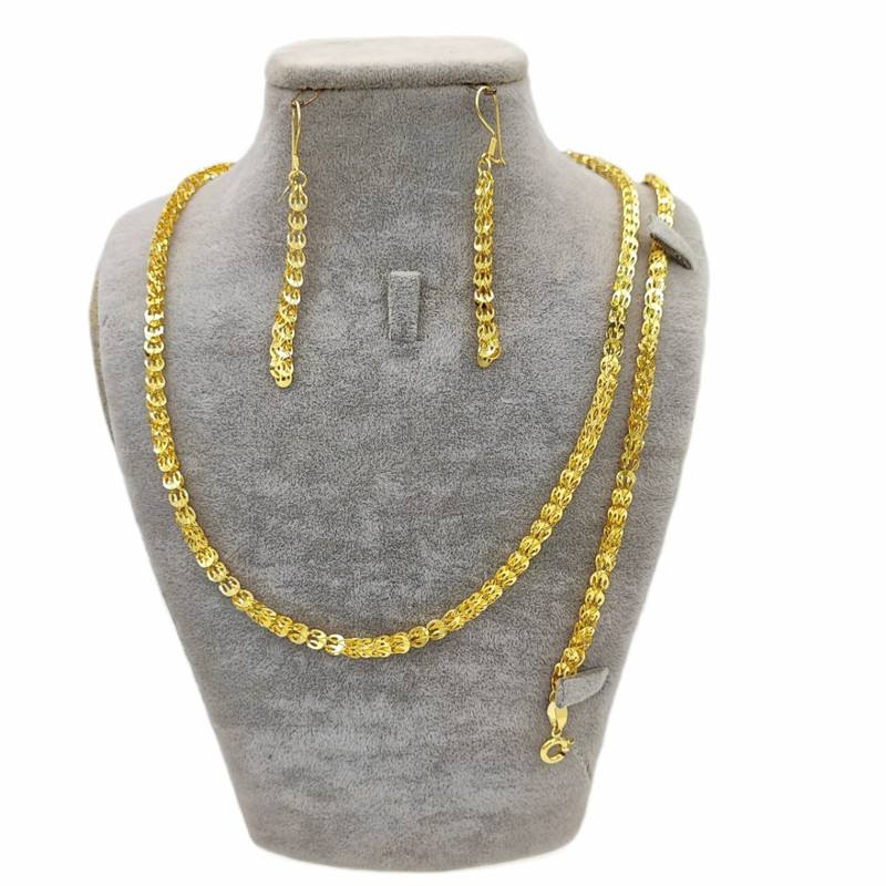 نیم ست طلا 18 عیار زنانه مدل ملیسا شریف نیم ست طلا 18 عیار زنانه مدل ملیسا شریف