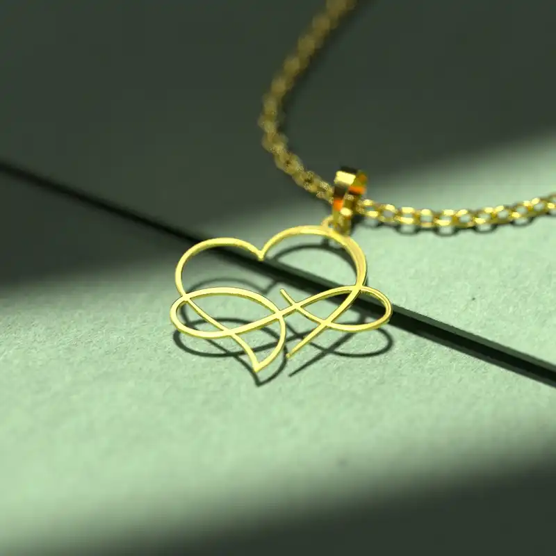 گردنبند طلا 18 عیار زنانه مدوپد مدل حرف R کد CA10904