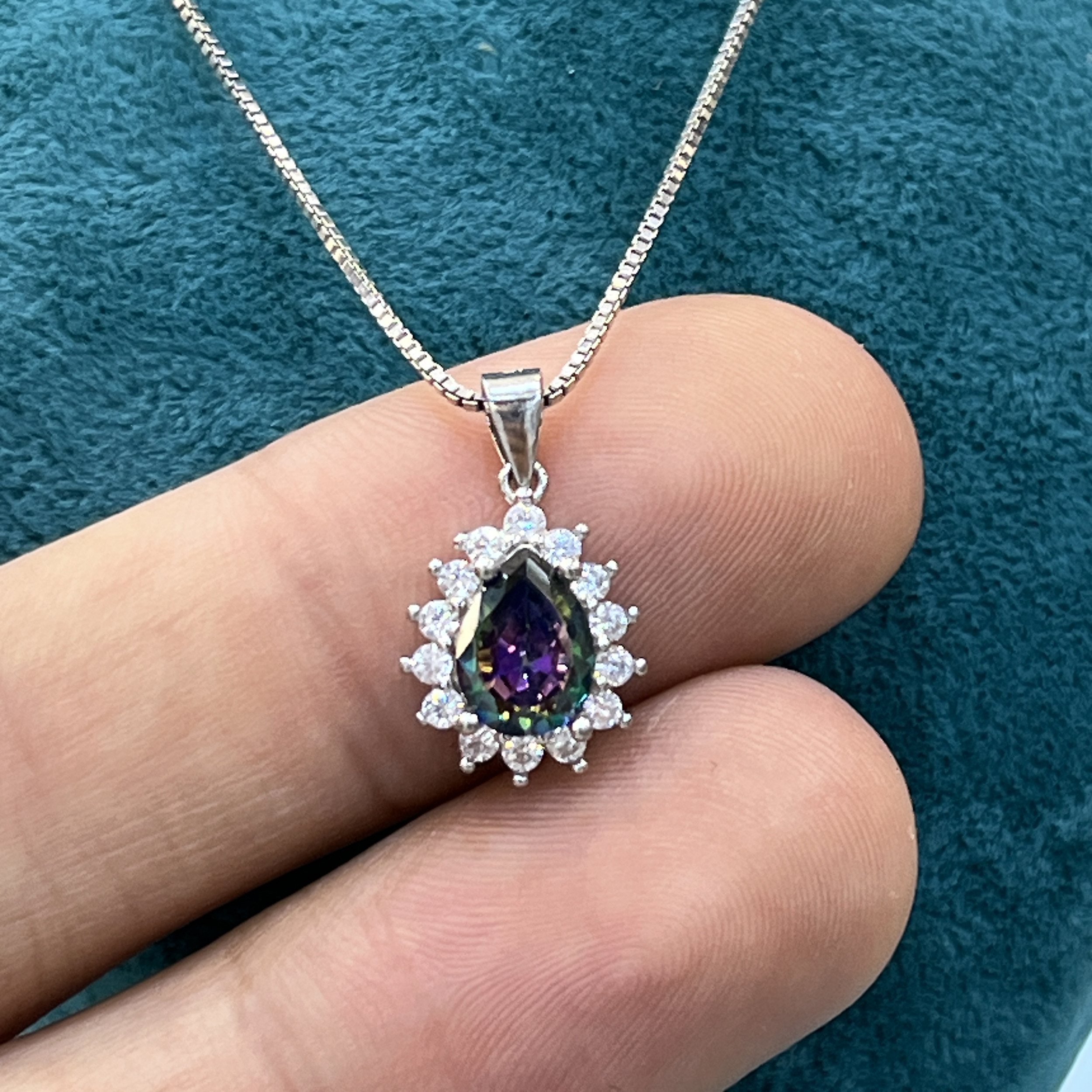 نیم ست نقره زنانه مدل جواهری نگین های اتریشی و روکش آب رادیوم کد 0017