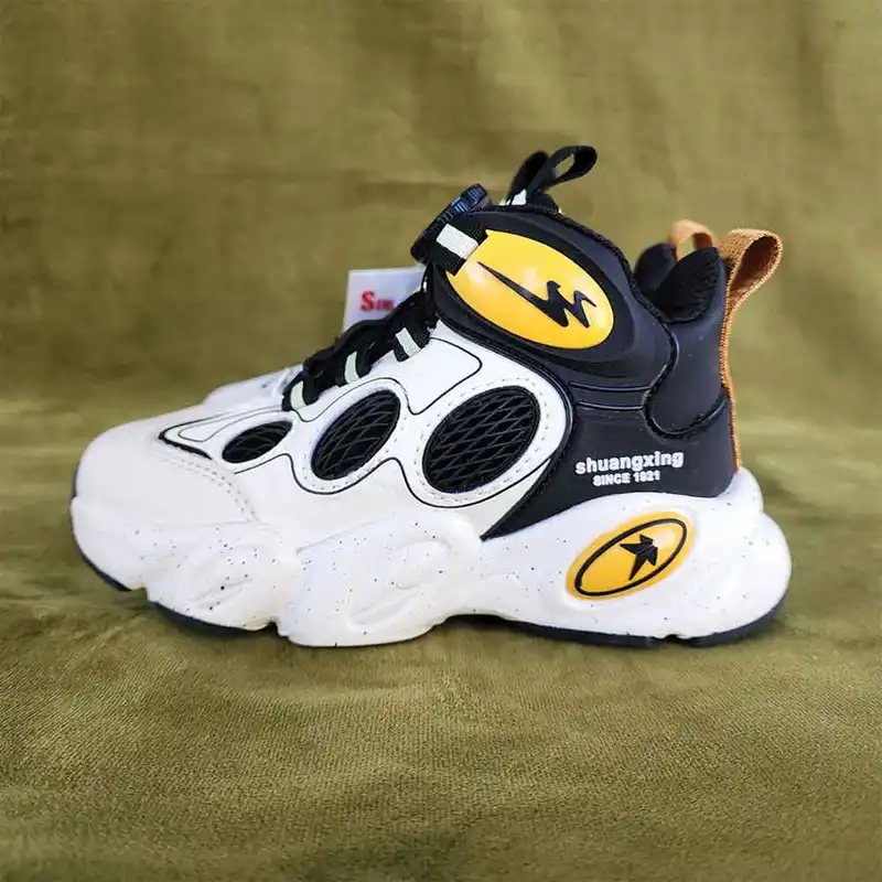 کفش بسکتبال بچگانه مدل WKQ-TreQ-YellQQQ-138002