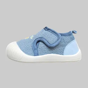 کفش نوزادی مدل عطری طرح زرافه