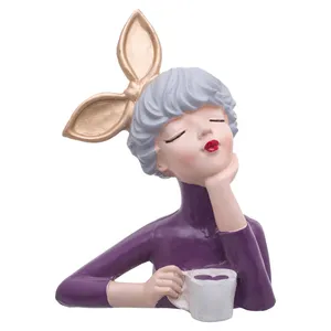 مجسمه مدل دختر فانتزی