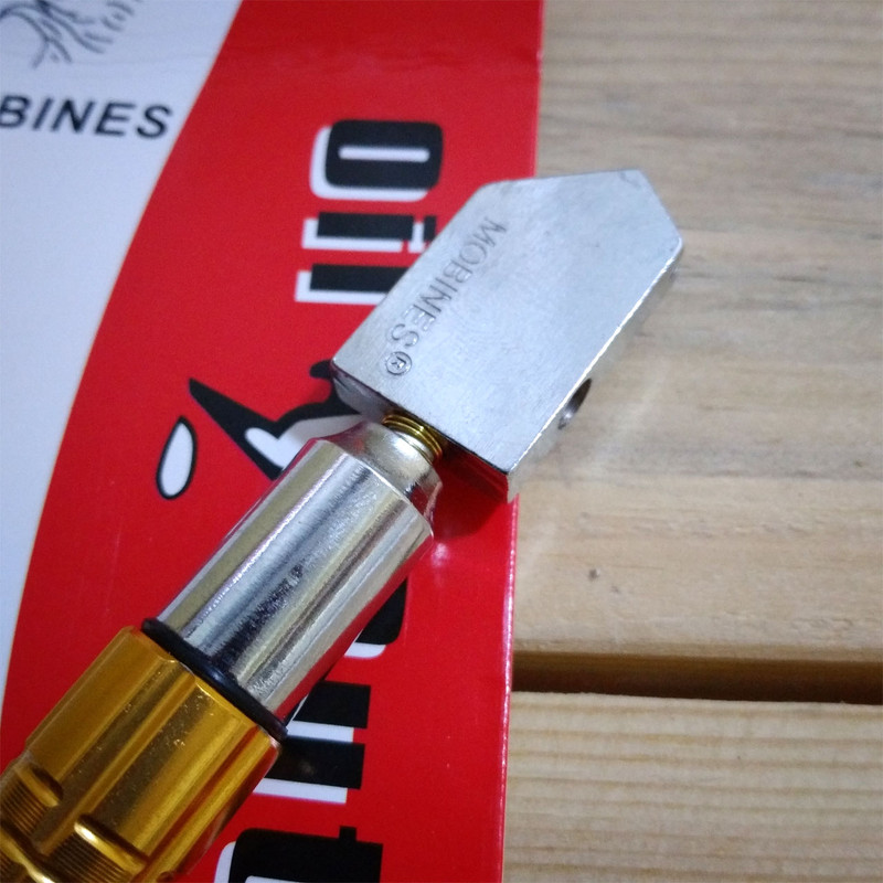 الماس شیشه بر موبینس مدل OIL الماس شیشه بر موبینس مدل OIL