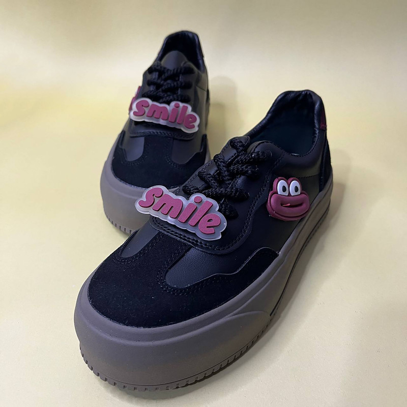 کفش روزمره زنانه مدل پارلا