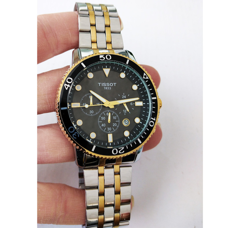 ساعت مچی عقربهای مردانه مدل بندفلزی سه موتور فعال کرنوگراف کد 18 ساعت مچی عقربهای مردانه مدل بندفلزی سه موتور فعال کرنوگراف کد 18