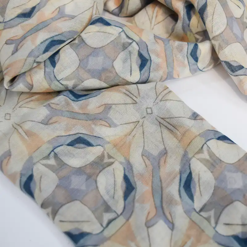 شال زنانه مدل TRF