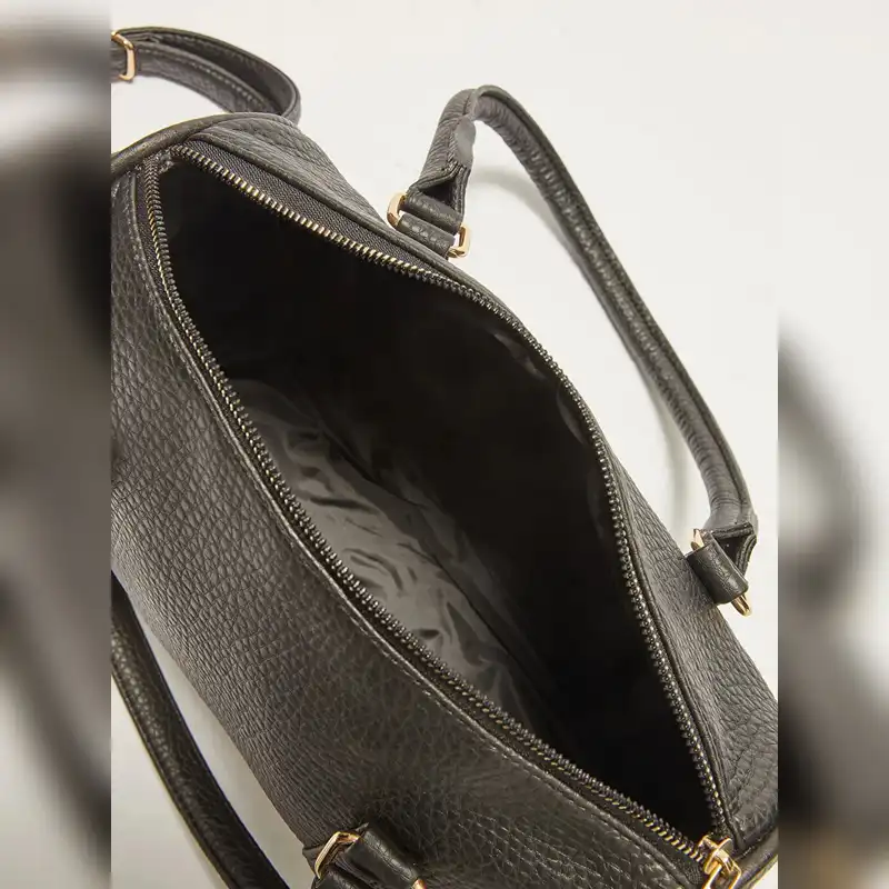 کیف دوشی زنانه ال سی وایکیکی مدل kf 224