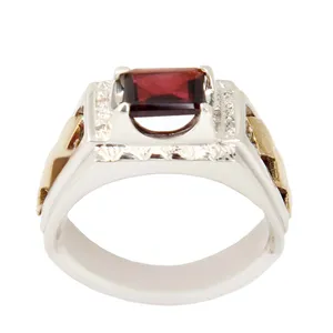 انگشتر نقره مردانه بازرگانی میلادی مدل یاقوت تراش جواهری دستساز کد َAM_2438