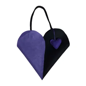 ساک هدیه مدل قلب کد 03