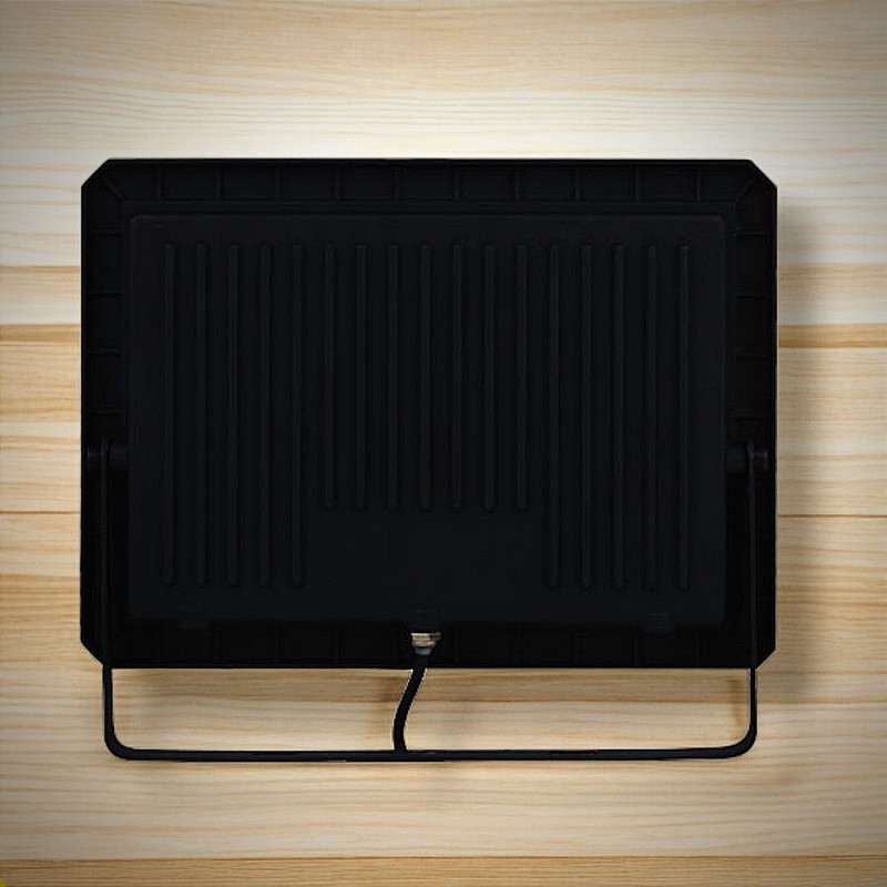 پروژکتور 150 وات  پرتو نور توس مدل LED هانیس