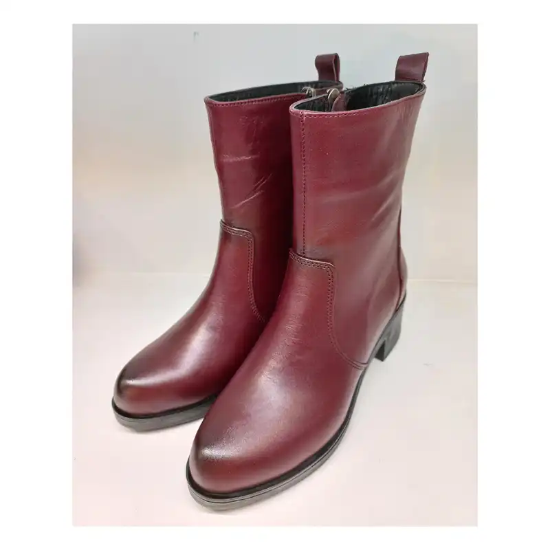 نیم بوت زنانه سرزمین چرم کد 145328 رنگ زرشکی