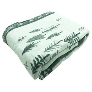 پتو مادام کوکو طرح BRETAGNE سایز 220×200 سانتی متر