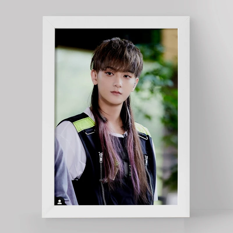 تابلو خندالو مدل تائو گروه اکسو EXO کد 13551