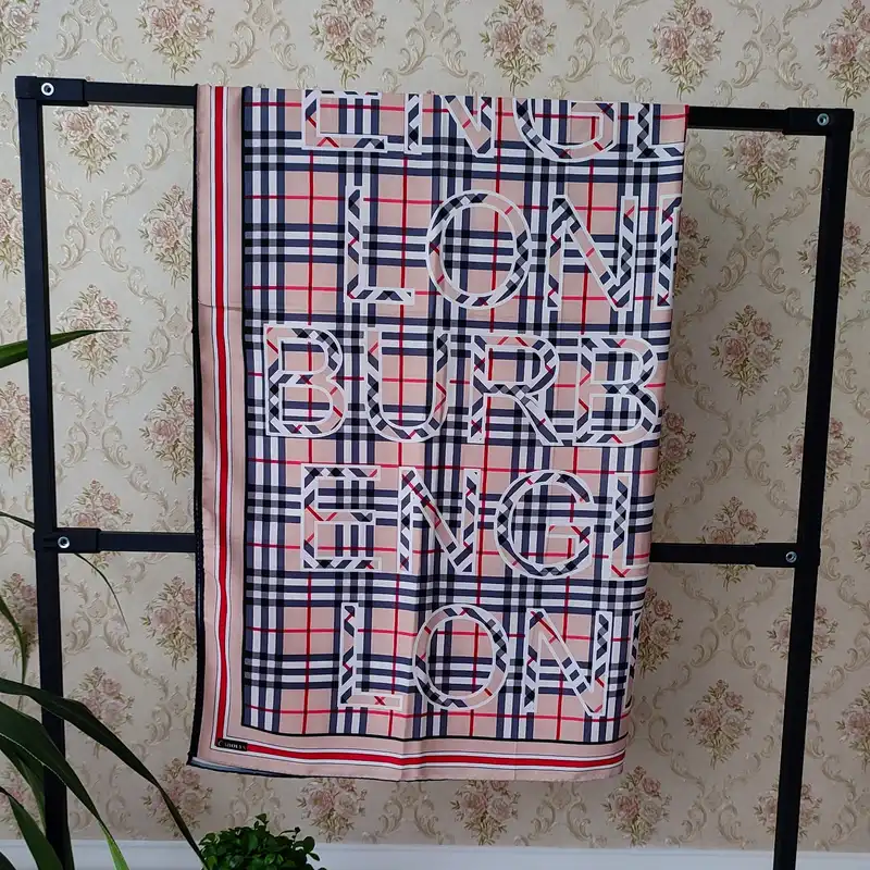 روسری زنانه مدل نخی کد 308