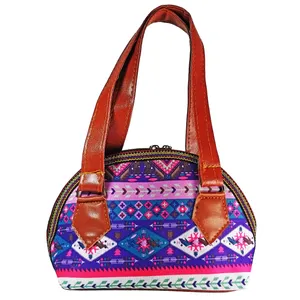 کیف دستی دخترانه طرح سنتی کد S5