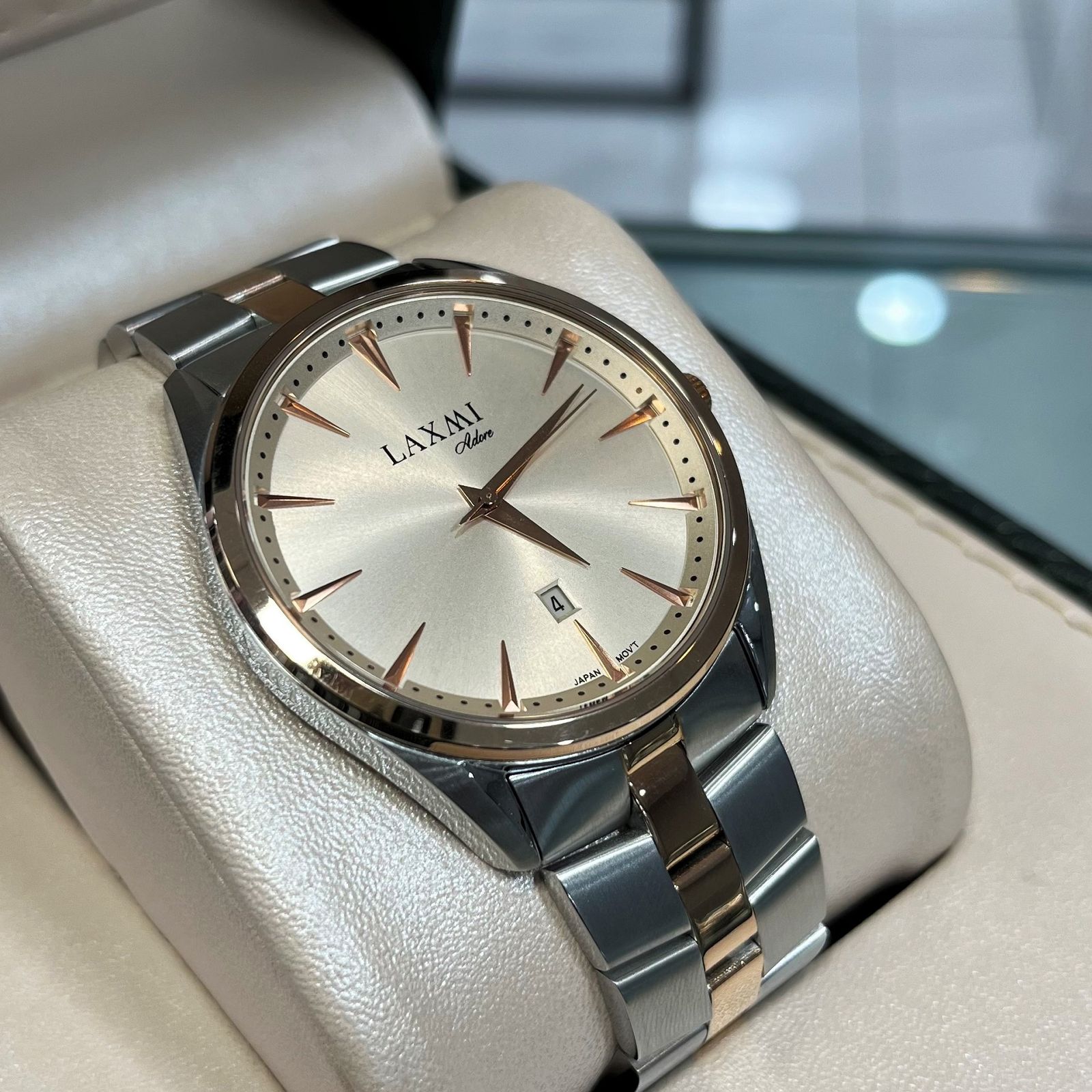 ست ساعت مچی عقربه ای زنانه و مردانه لاکسمی مدل 8551G و 8551L -  - 4
