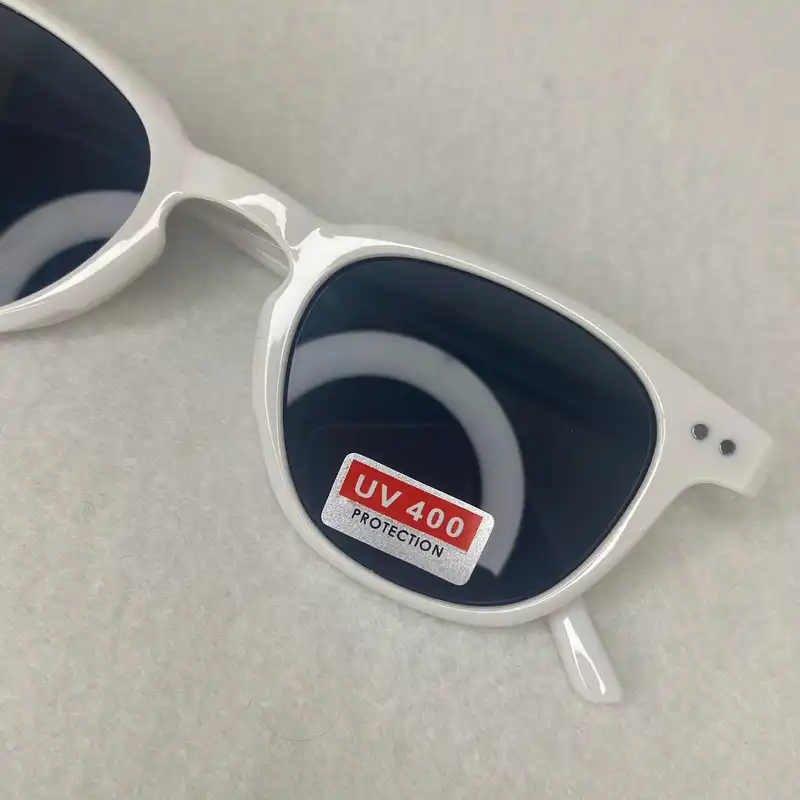 عینک آفتابی کد 205