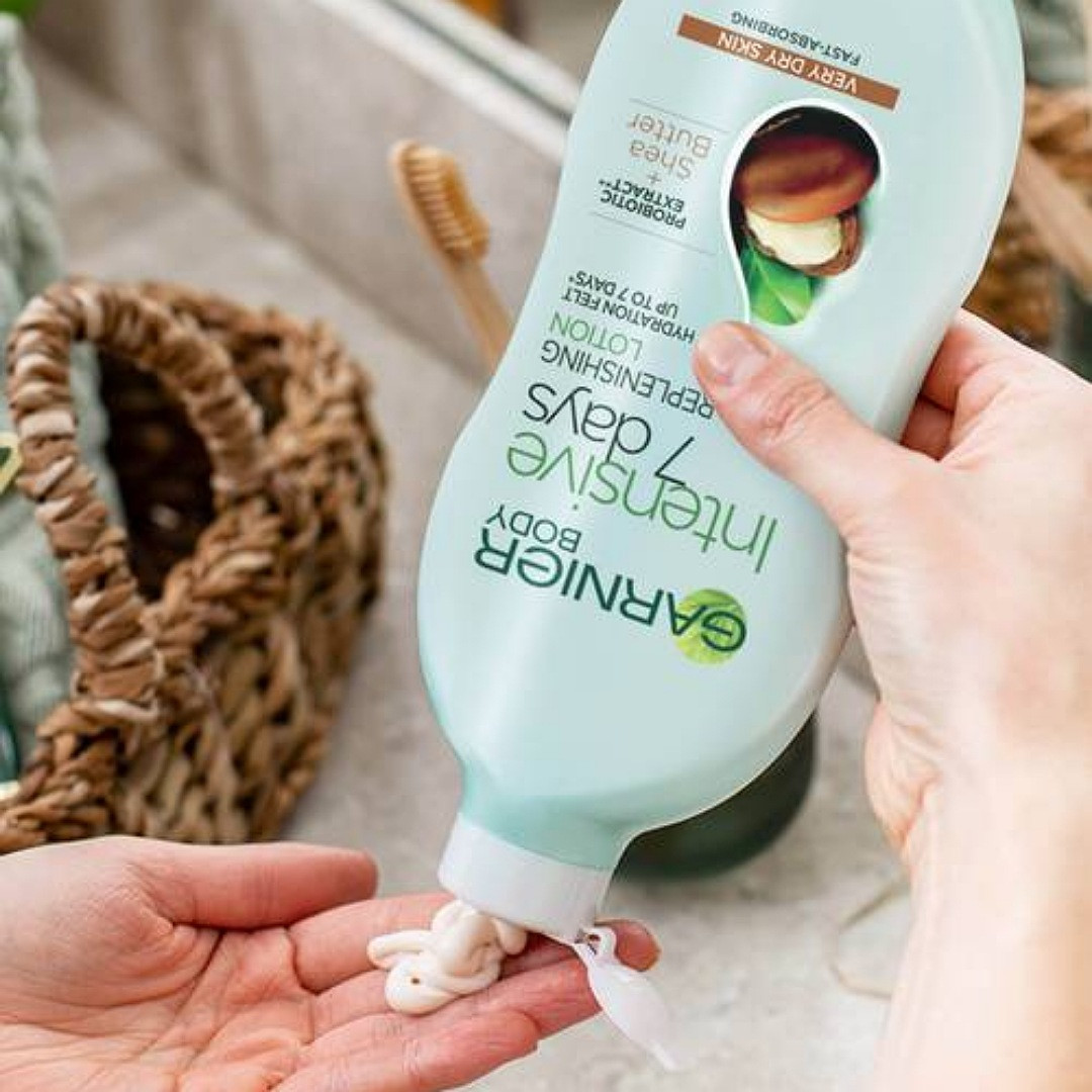 لوسیون بدن گارنیه سری Intensive مدل Shea Butter حجم 250 میلی لیتر