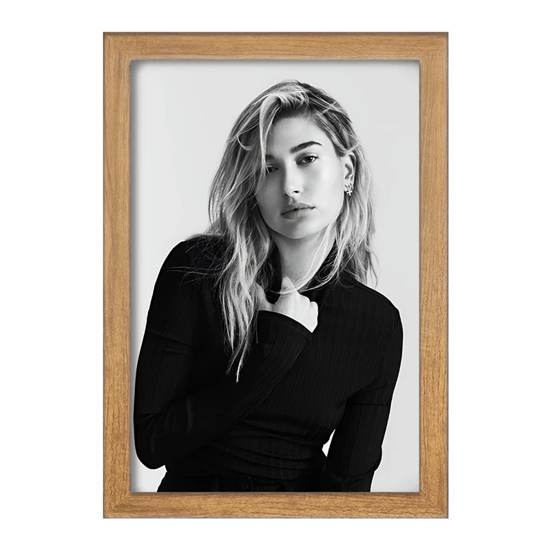 تابلو خندالو مدل هیلی بیبر (Hailey Bieber) کد F10191