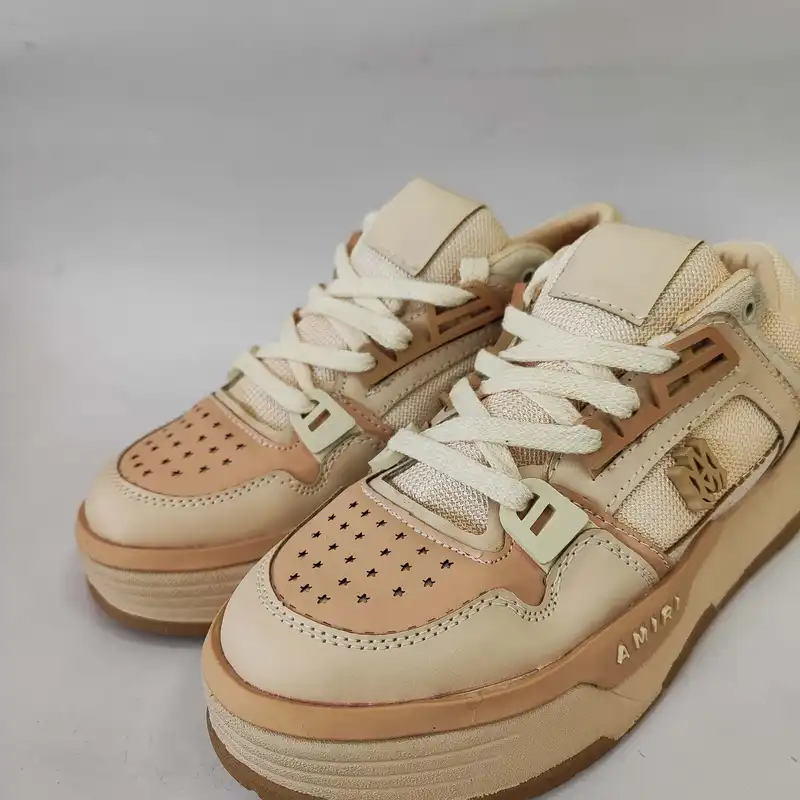 کفش پیاده روی مدل 2025