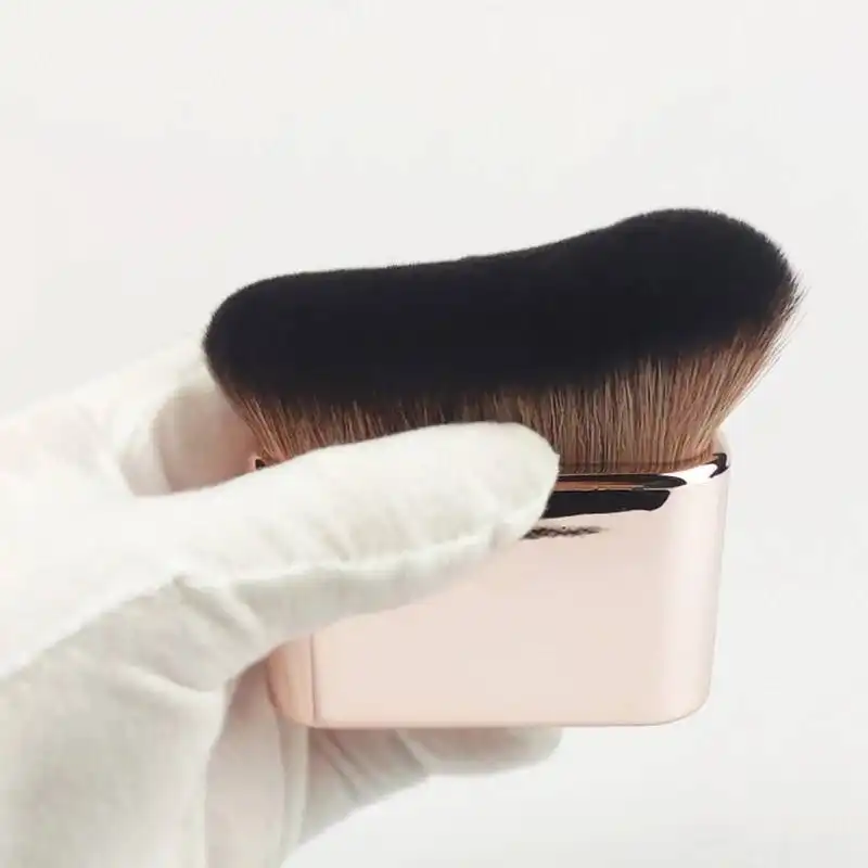 برس آرایشی مدل 06