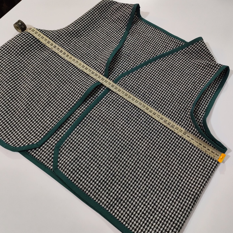 جلیقه زنانه مدل بهاره کد 02