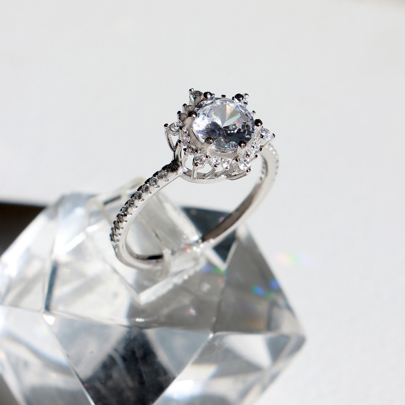 انگشتر نقره زنانه جی تی ای مدل جی نایس