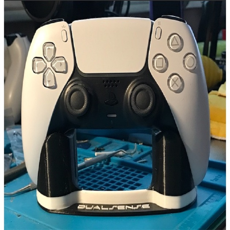 نگهدارنده دسته پلی استیشن 5 مدل کارال 01