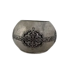 گلدان قلمزنی مسی مدل گل ختایی کد ۲۴۳۴-۱