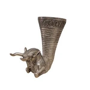 مجسمه مدل ریتون گاو هخامنشی